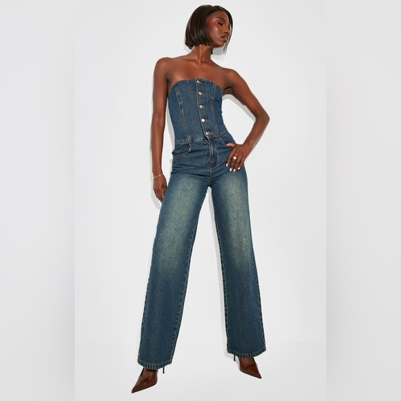 Pretty Little Thing tall Bando wide leg denim jumpsuit - Picture 1 of 11